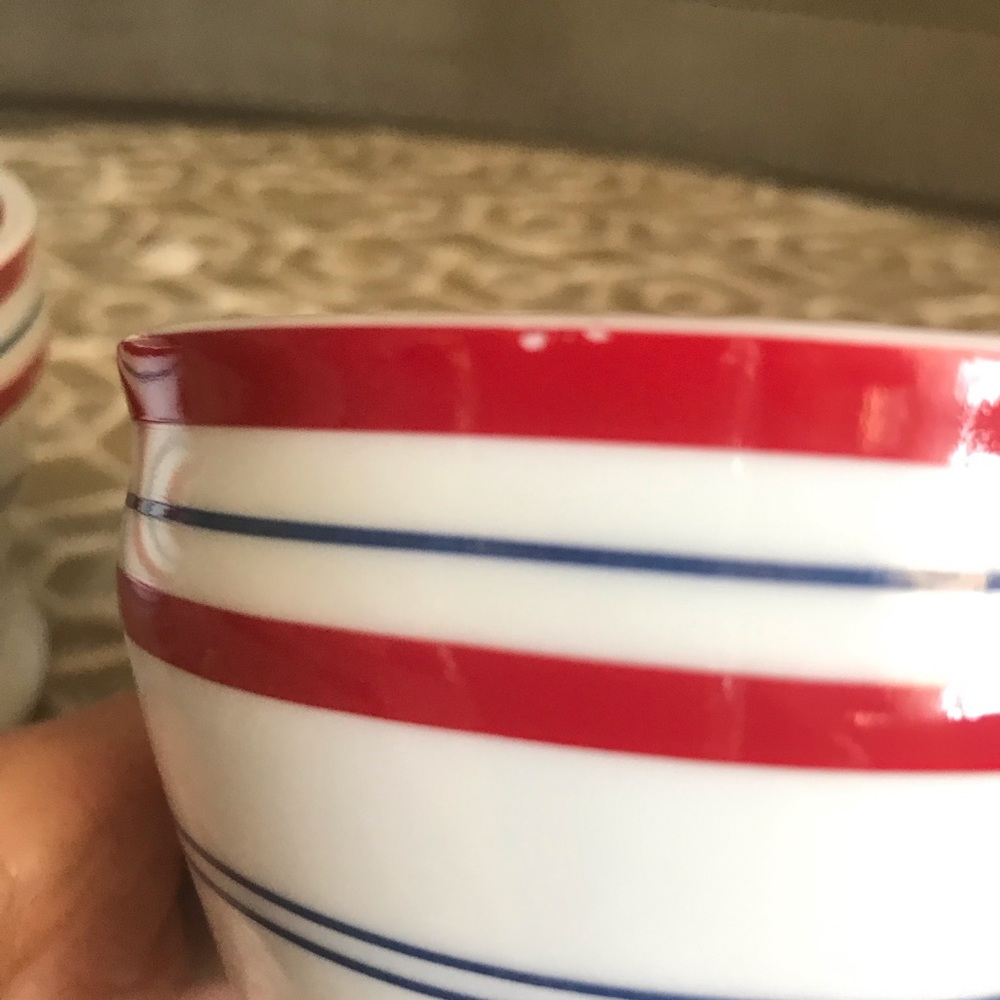 Starbucks set of 2 12 oz. matching coffee mugs - Picture 5 of 9